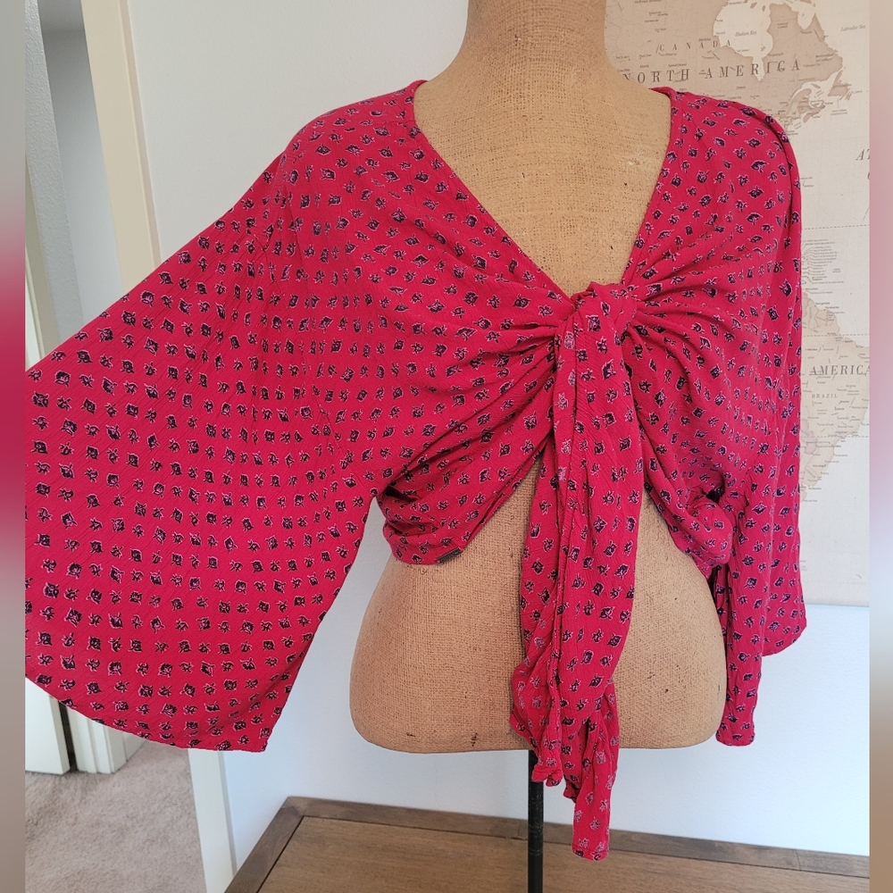 BILLABONG FLORAL Print Swimsuit Cover in Magenta Pink And Blue Size M